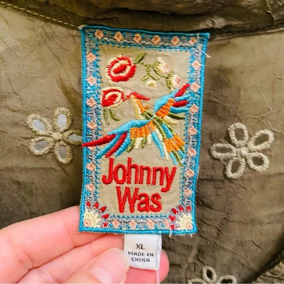 JOHNNY WAS Olive Green Whimsigoth Embroidered Side Tie Peasant Blouse Bohemian - Picture 3 of 6